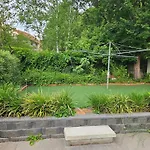 Canberra Hideaway